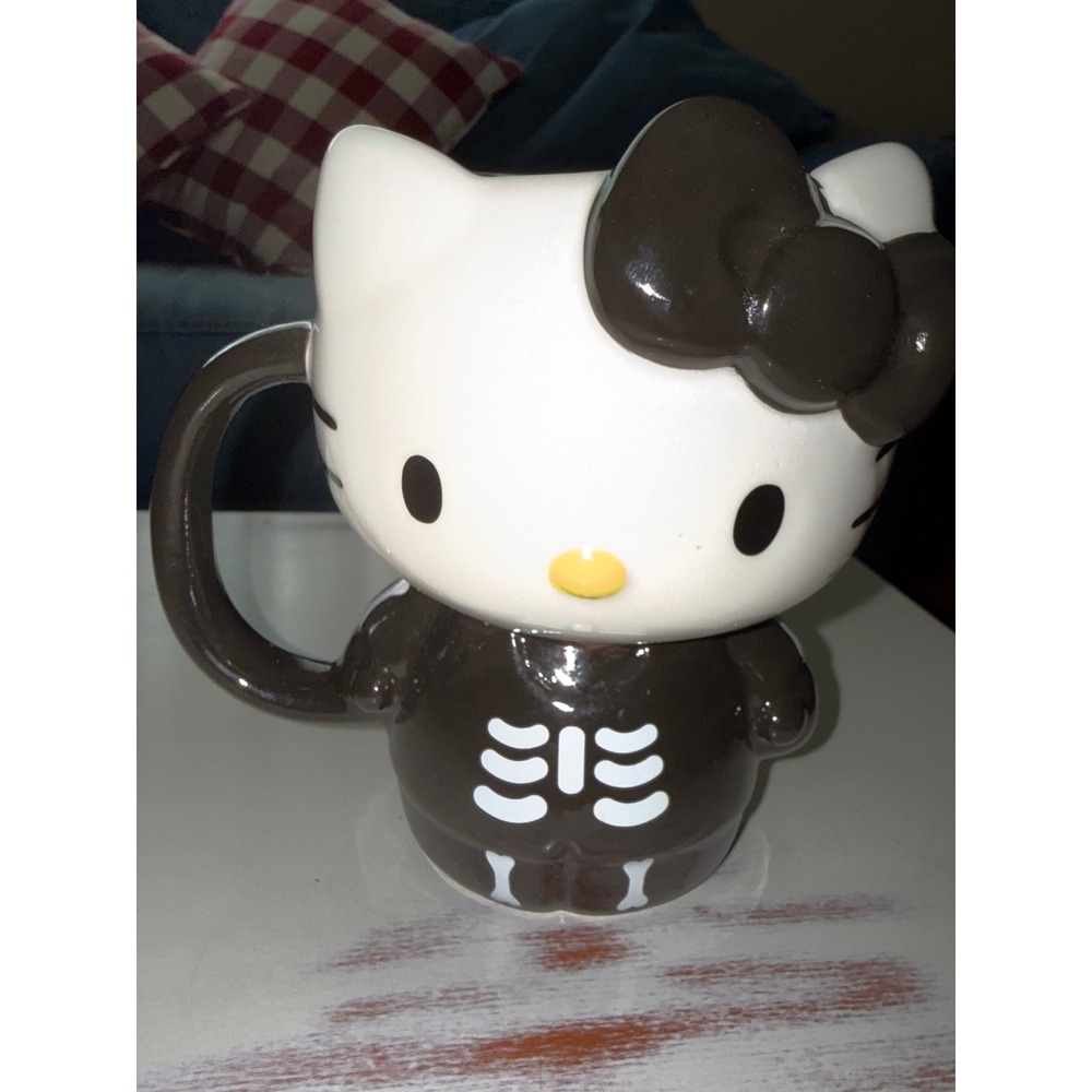 Hello Kitty Sanrio Skeleton Halloween Ceramic Mug Black White 3D Sculpted 20oz